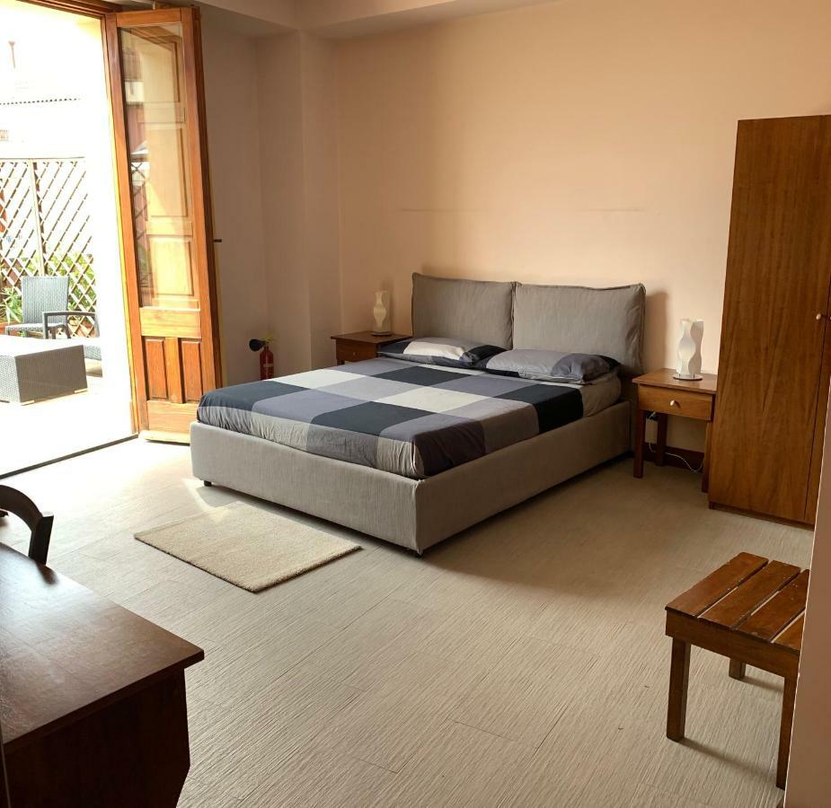 Ferienwohnung I Cento Campanili Acireale Exterior foto